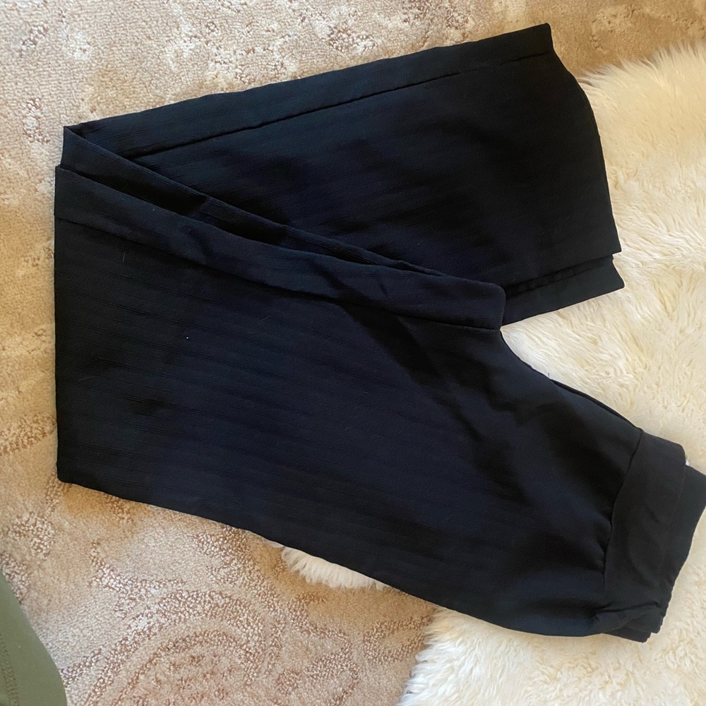 Black maternity slacks - Picture 4 of 4